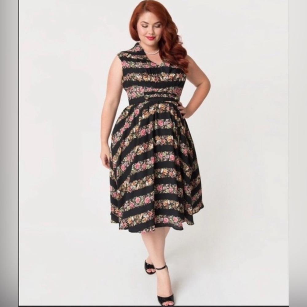 Unique Vintage Black and Pink V-Neck Midi Dress